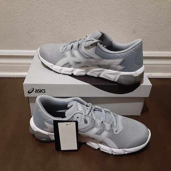 Asics - Picture 2 of 4